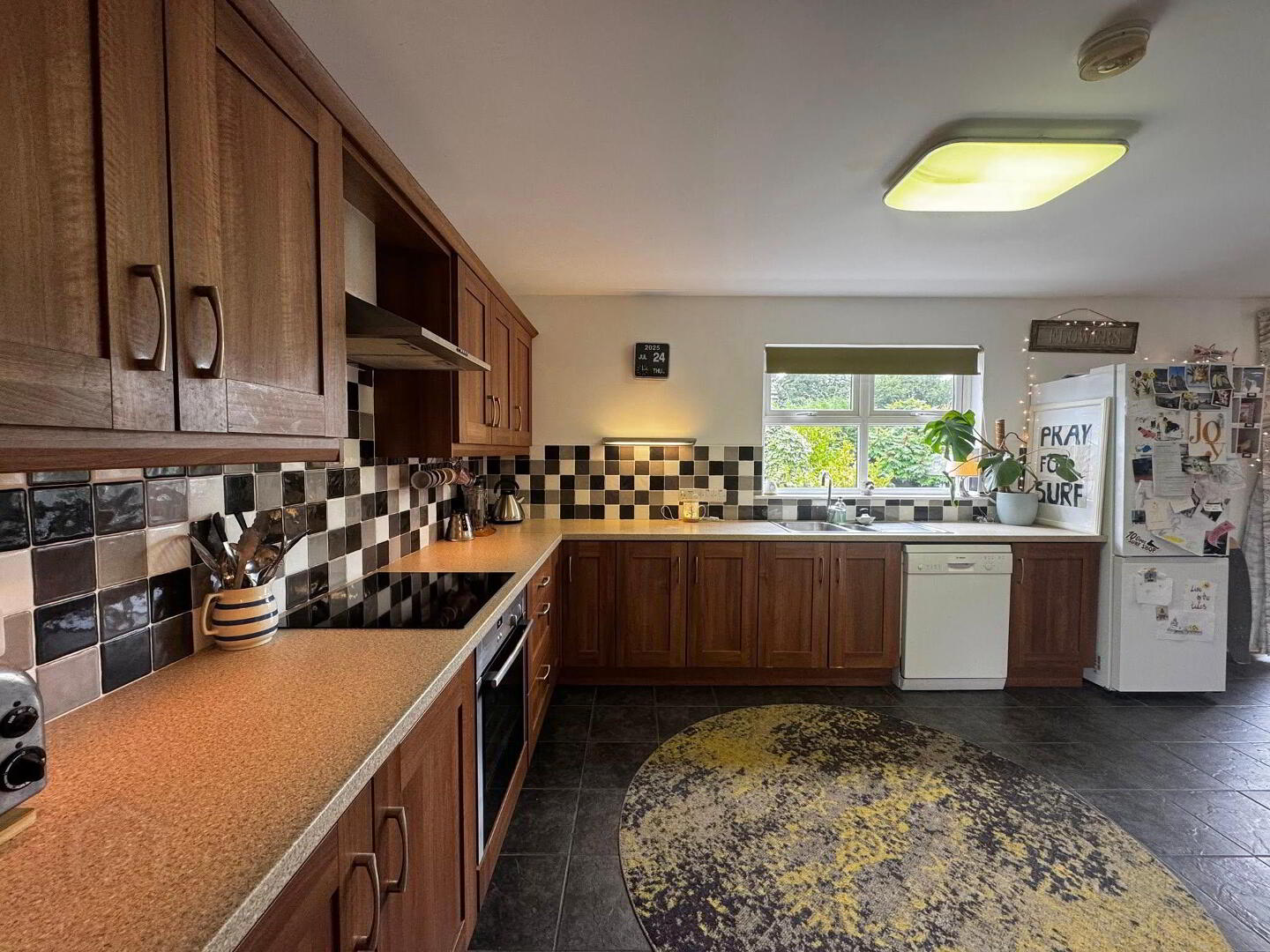 1 Castlewood Crescent 15 of 46