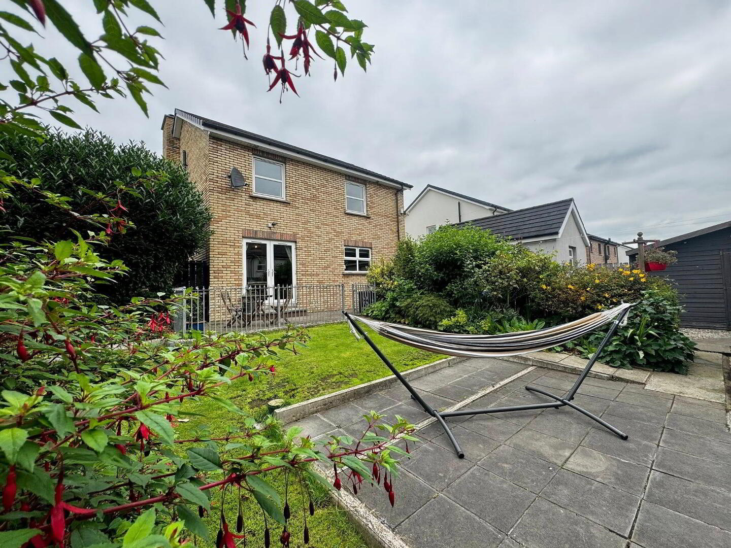 1 Castlewood Crescent 33 of 46
