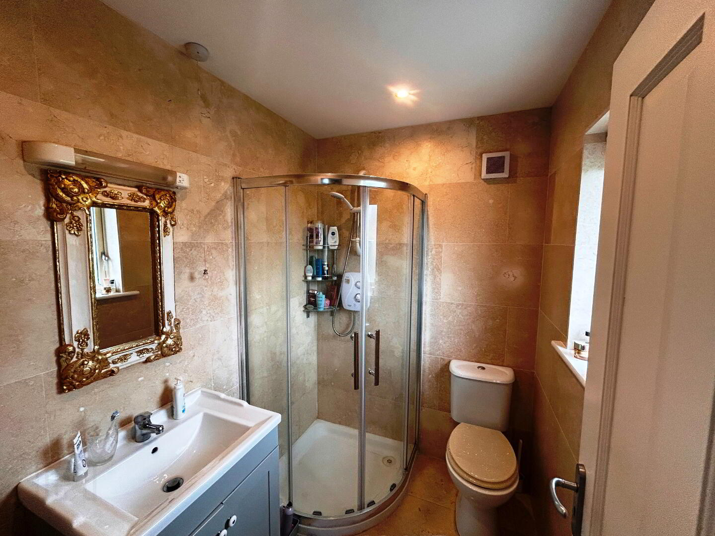 2 Colpe Crescent 13 of 16