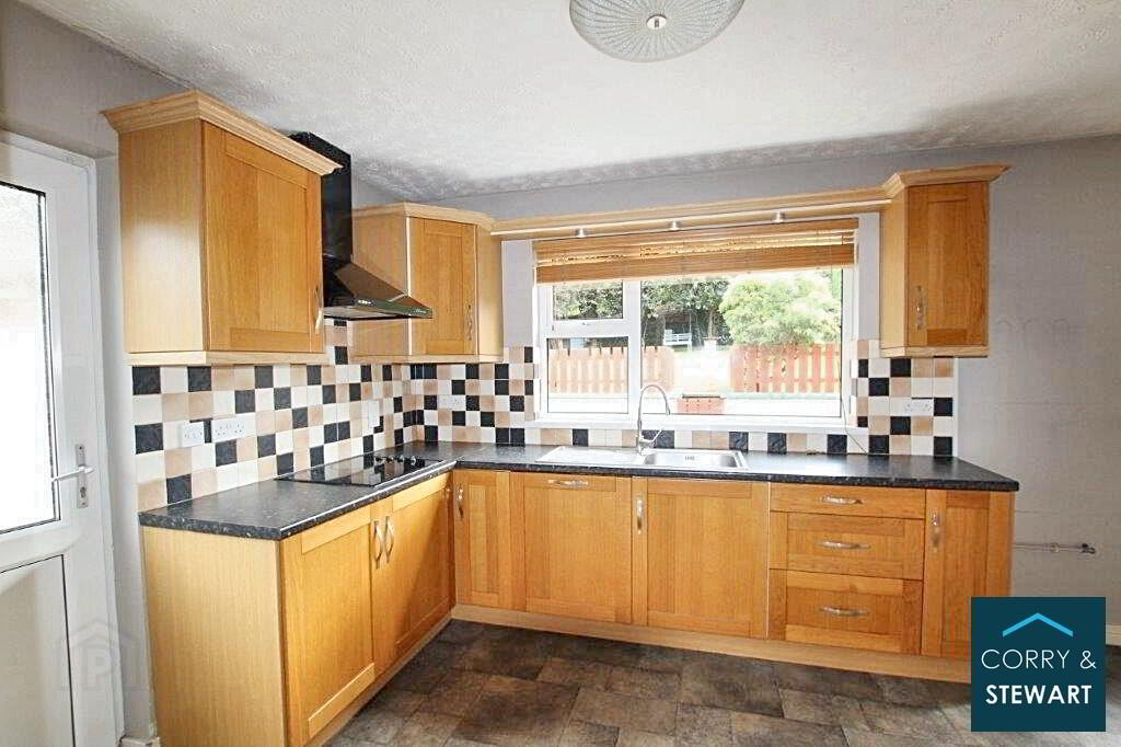 38 Sperrin Park 6 of 17