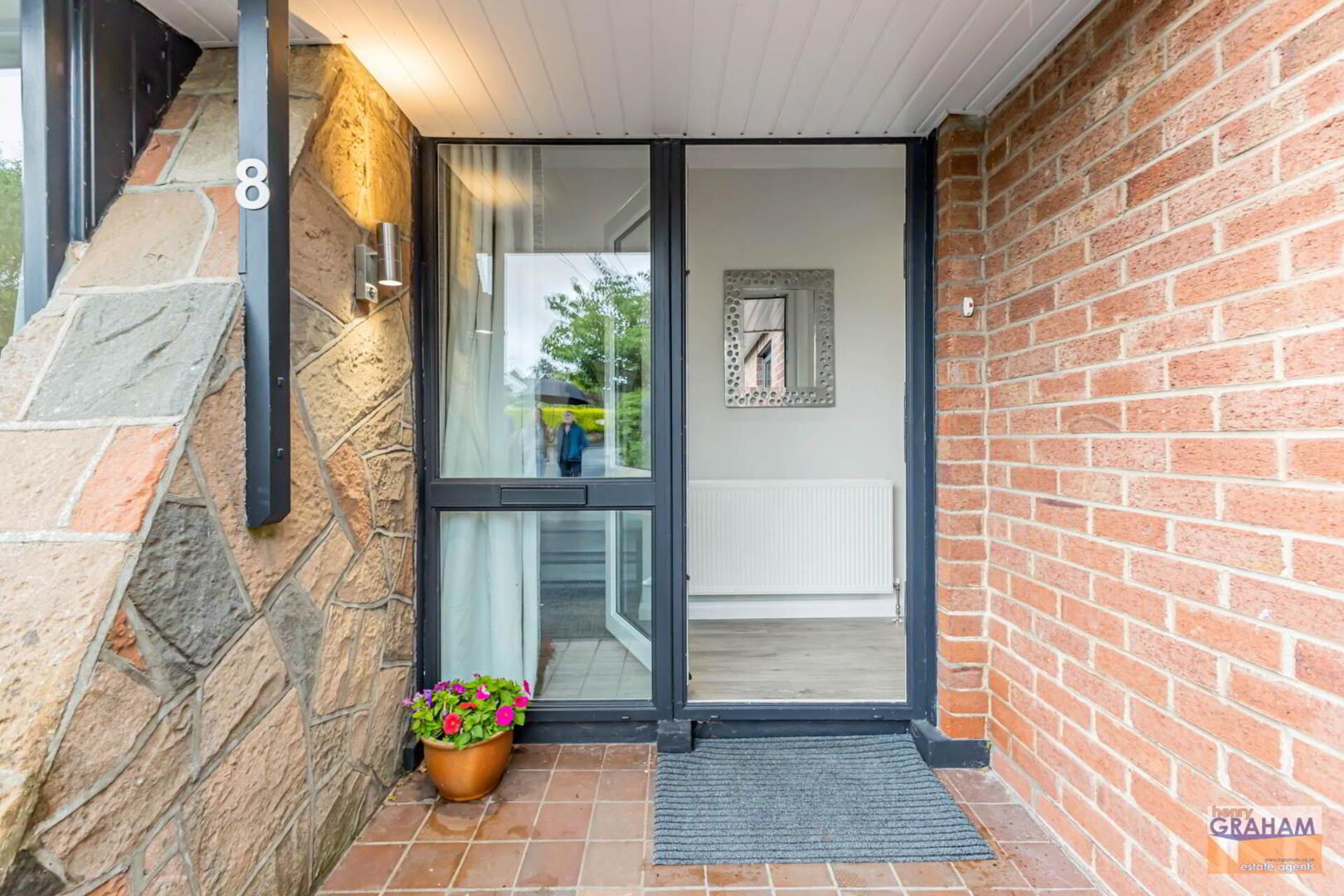 8 Sandyhill Avenue 2 of 24