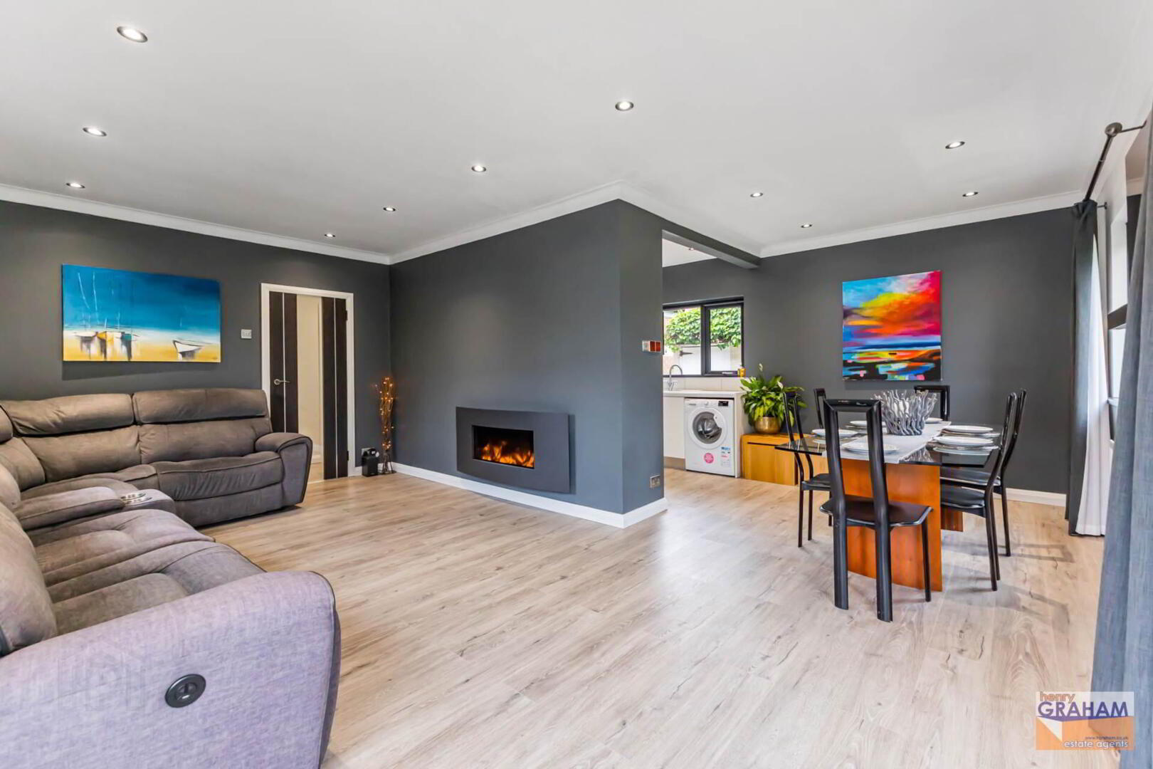 8 Sandyhill Avenue 10 of 24