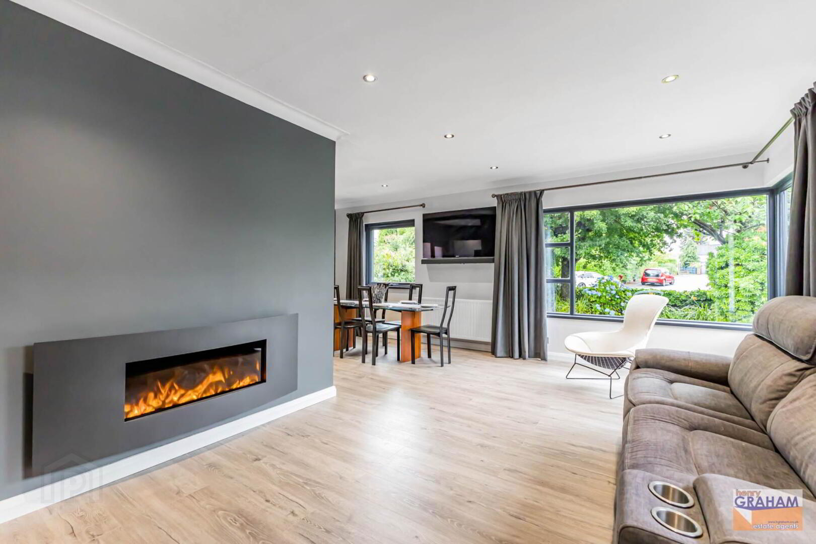 8 Sandyhill Avenue 6 of 24