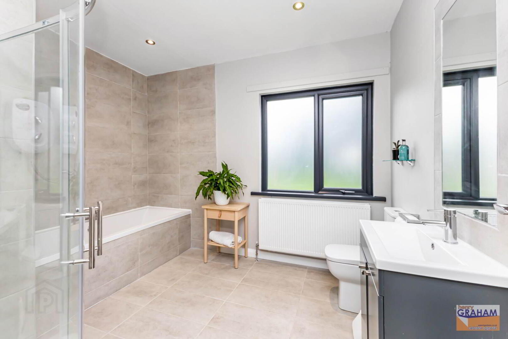 8 Sandyhill Avenue 19 of 24