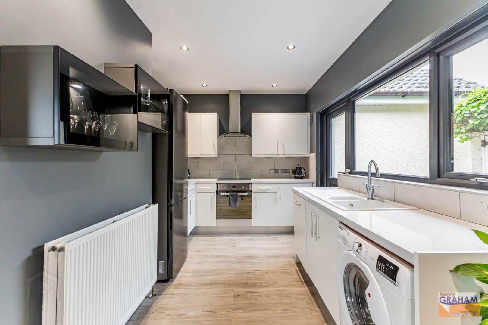 8 Sandyhill Avenue 12 of 24