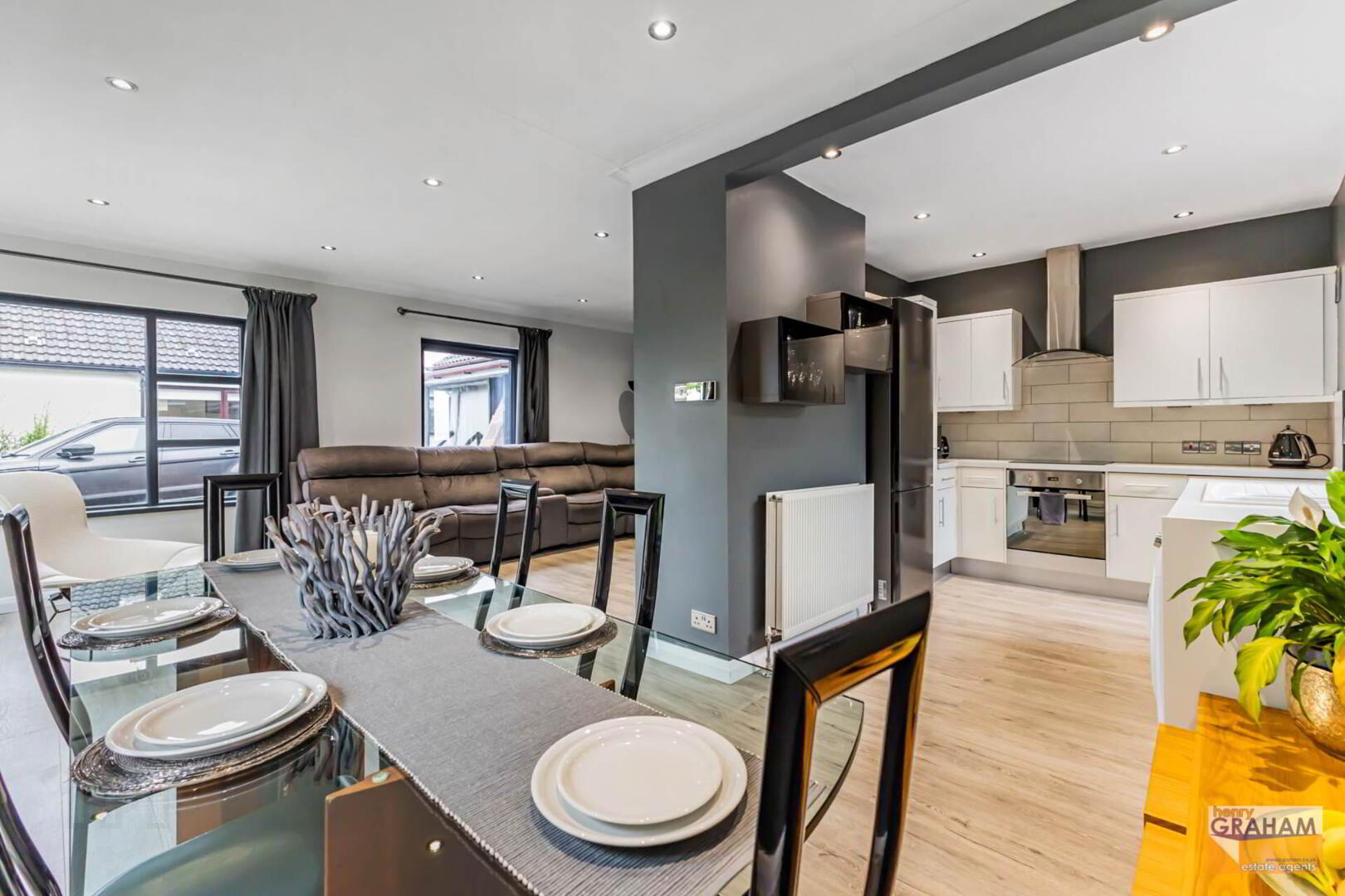 8 Sandyhill Avenue 11 of 24