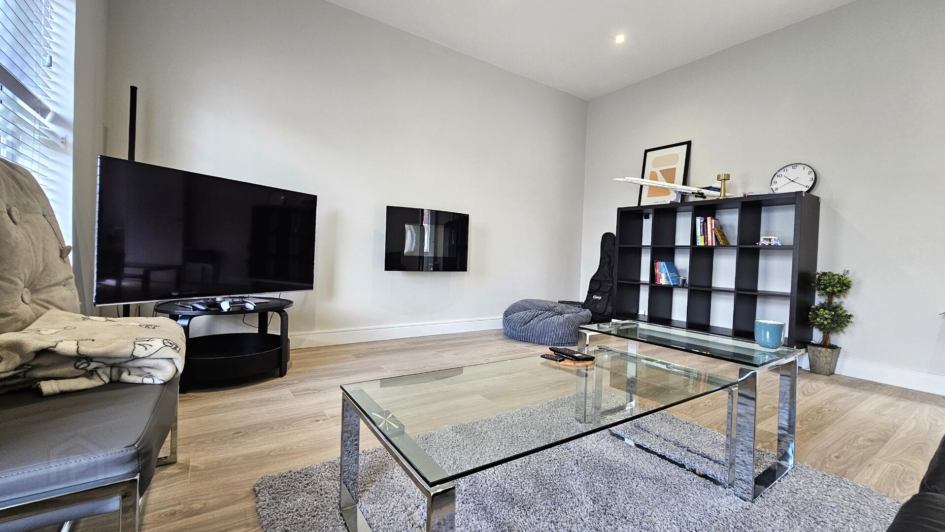 18 Belmont Hall Road 4 of 18