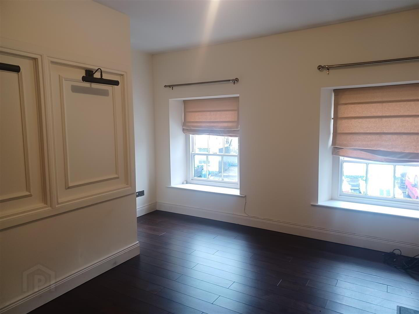 8 Bridge Street 2 of 11