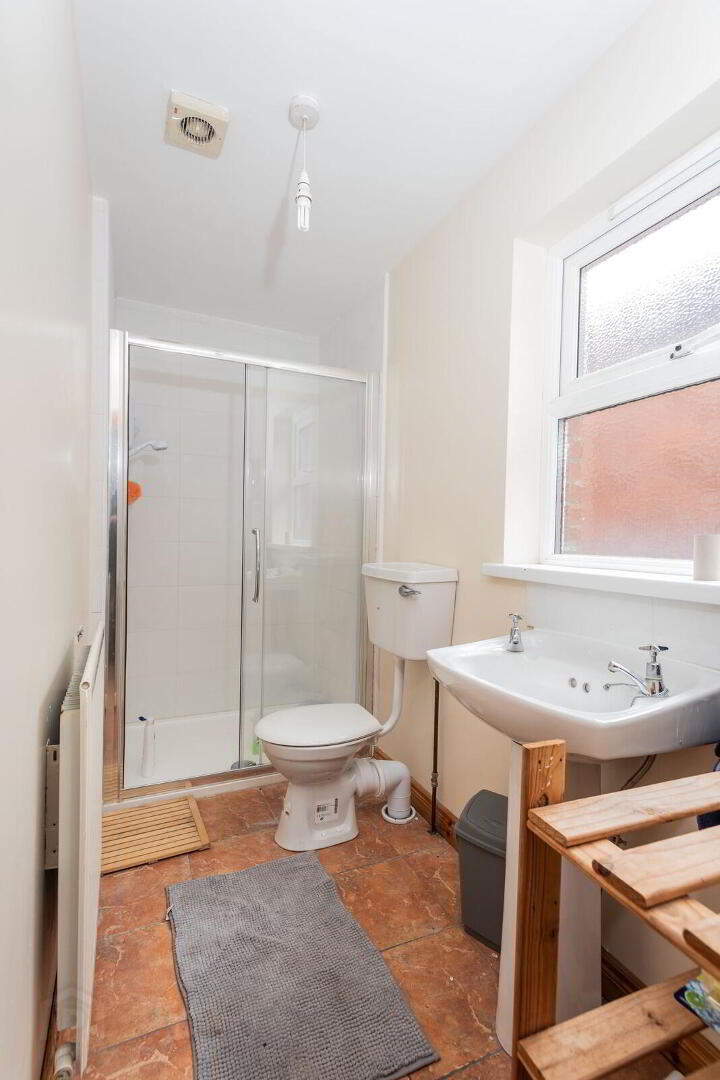 8 Cadogan Street 10 of 11