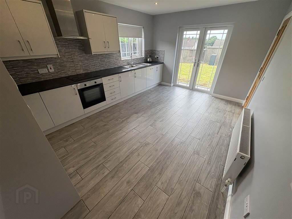 6 Bronte Court 2 of 14