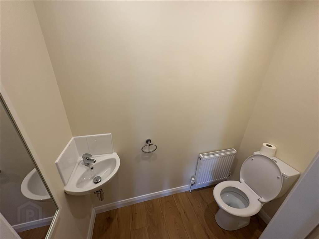 6 Bronte Court 7 of 14