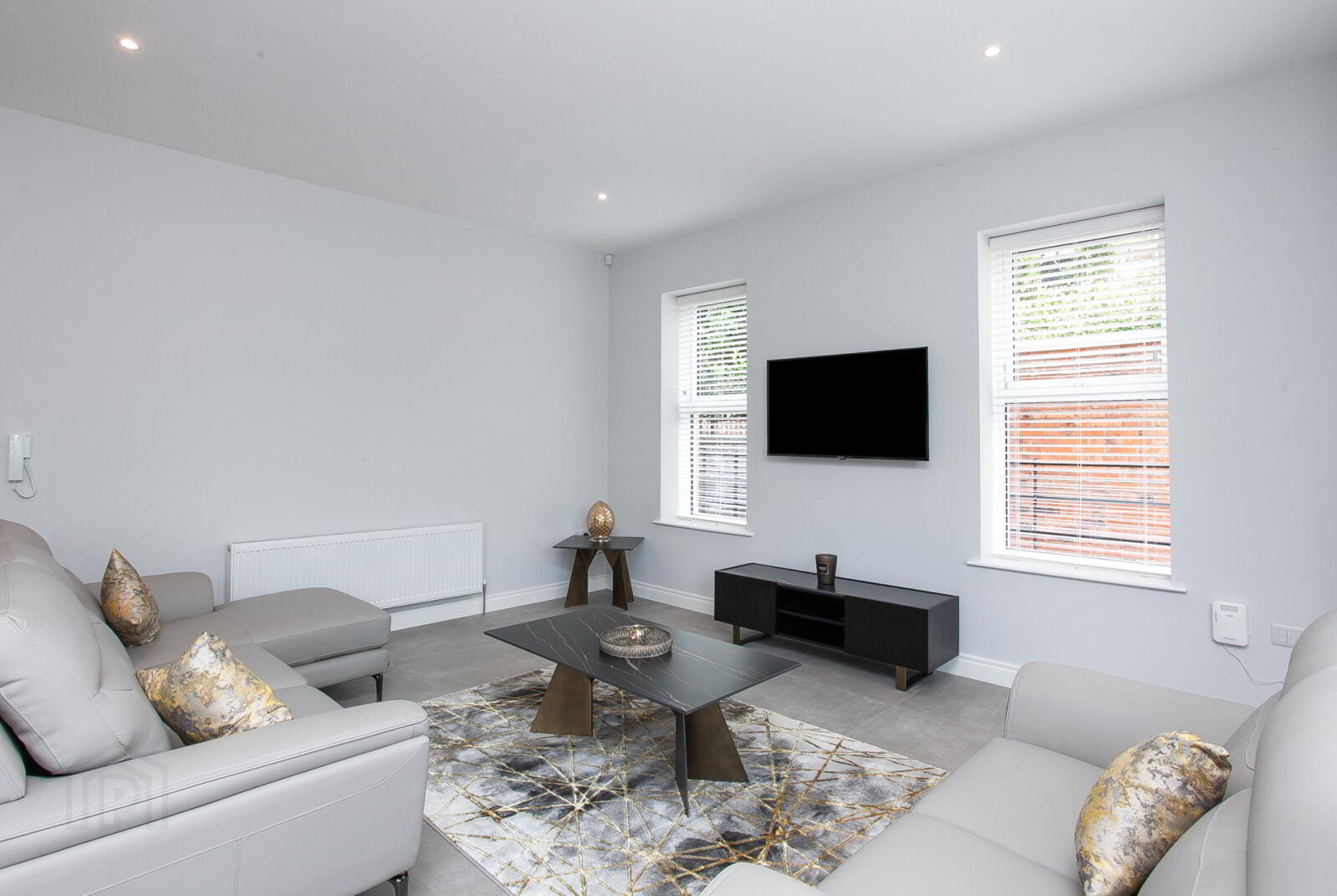 Apartment 2 Hazelbank House 4 Lady Ishbel Boulevar 10 of 20