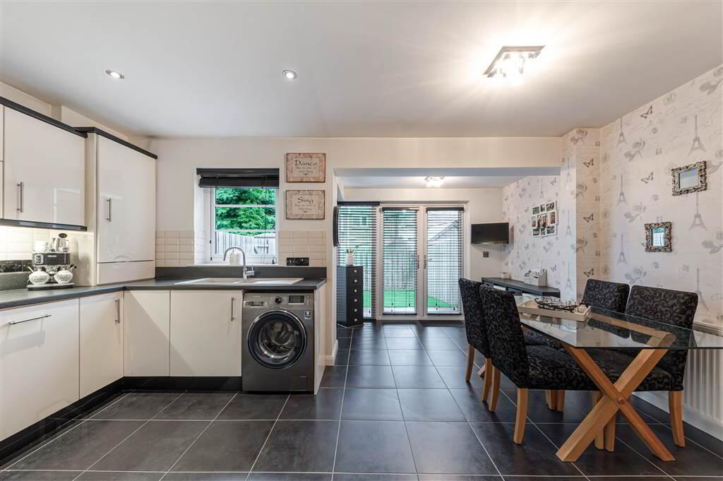 5 Eaton Court 10 of 27