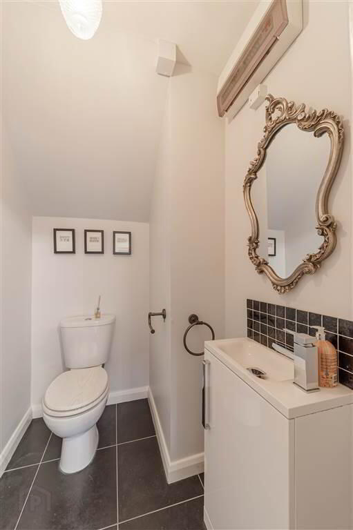 5 Eaton Court 15 of 27