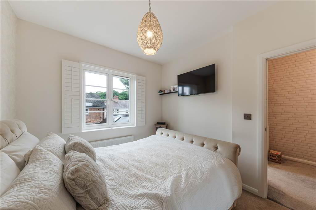 5 Eaton Court 18 of 27