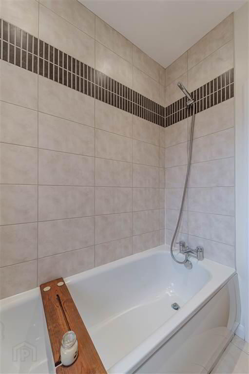5 Eaton Court 24 of 27