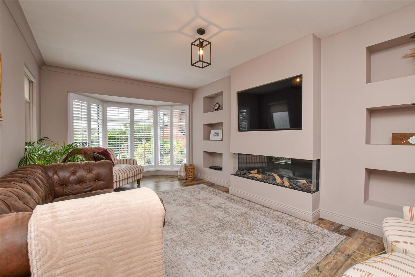 10 Burnet Close 7 of 64