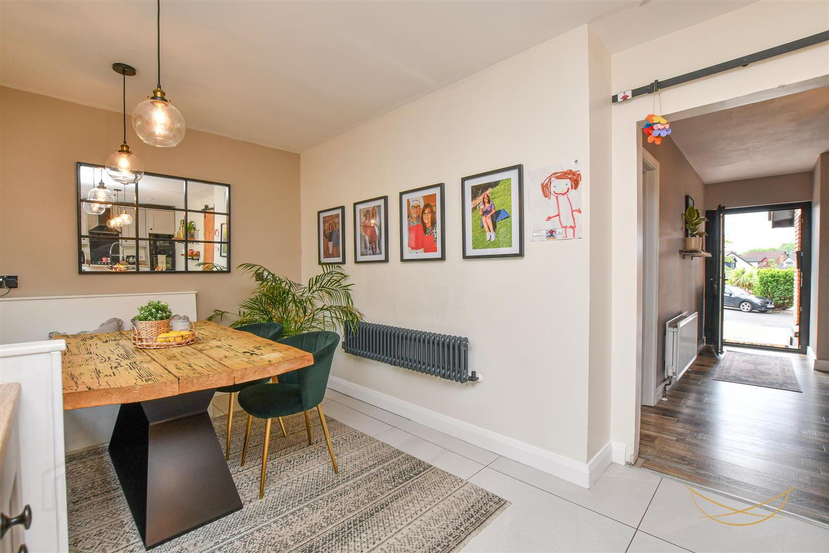 10 Burnet Close 21 of 64