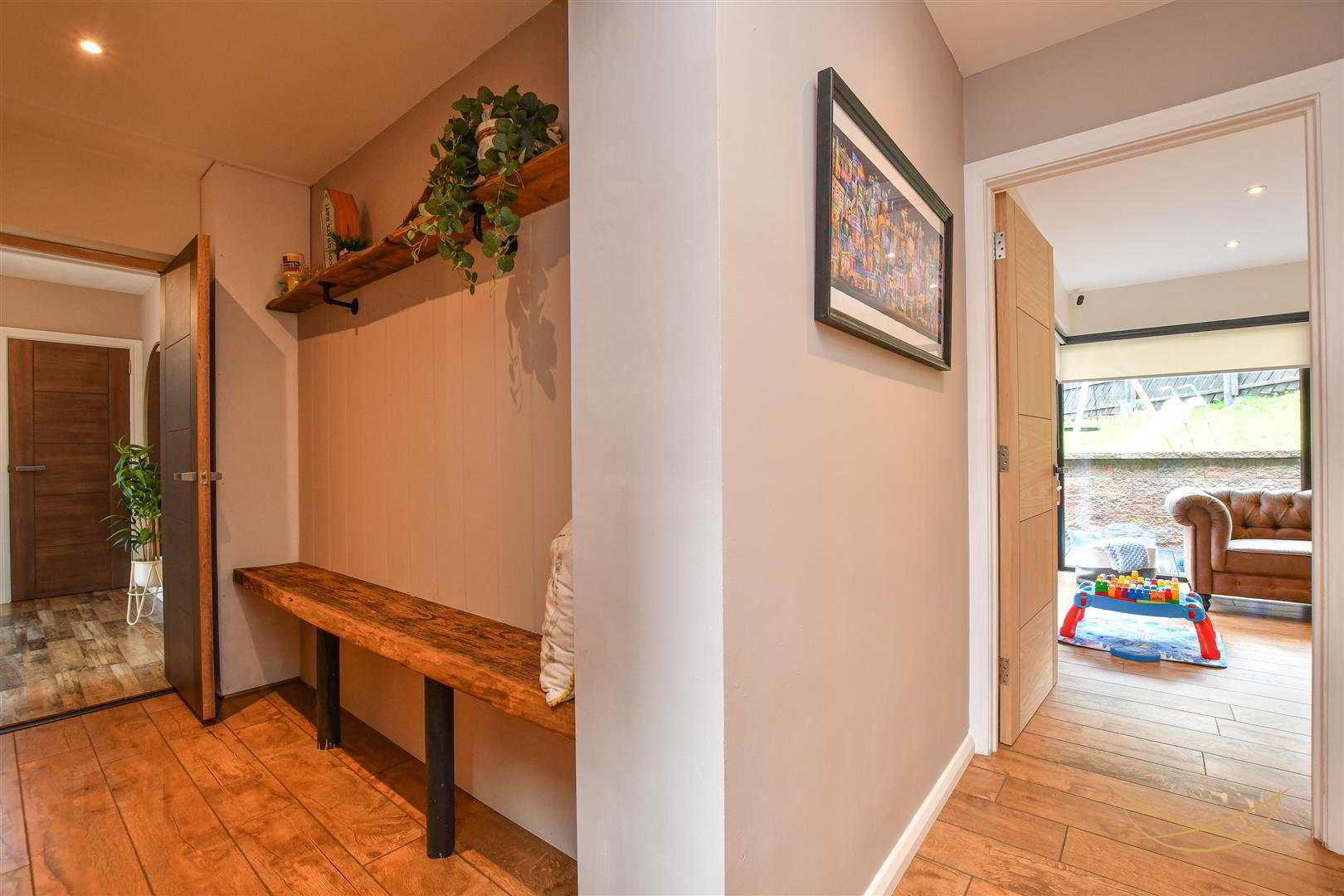 10 Burnet Close 27 of 64