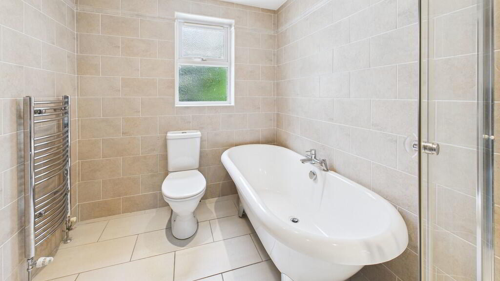 Apt. 2, 76 Seacliff Road 9 of 12