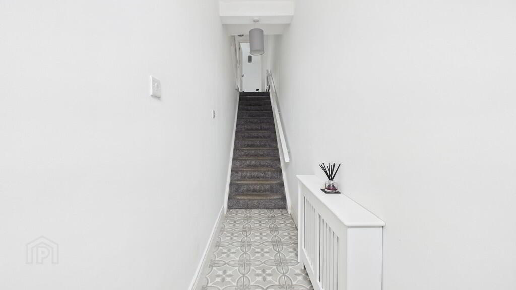 4 & 4a Donaghadee Road 6 of 19
