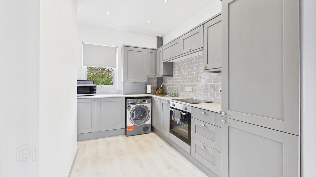4 & 4a Donaghadee Road 10 of 19