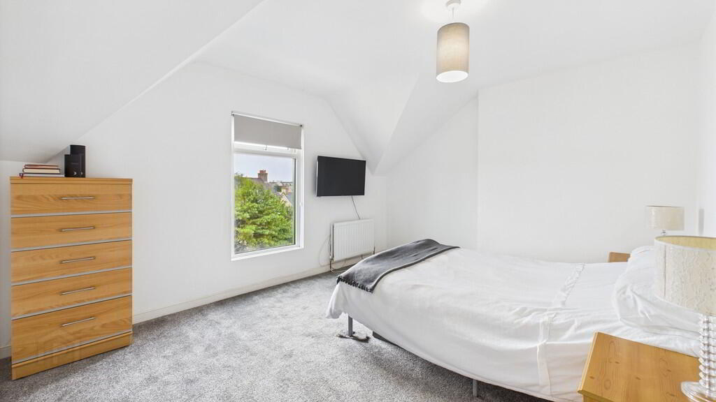 4 & 4a Donaghadee Road 16 of 19