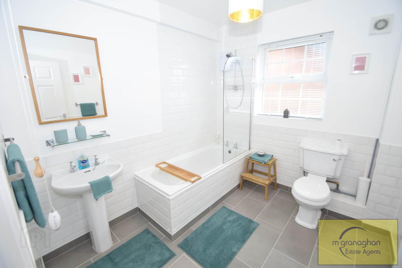 Apt 8, St Marys Gardens 20 of 28