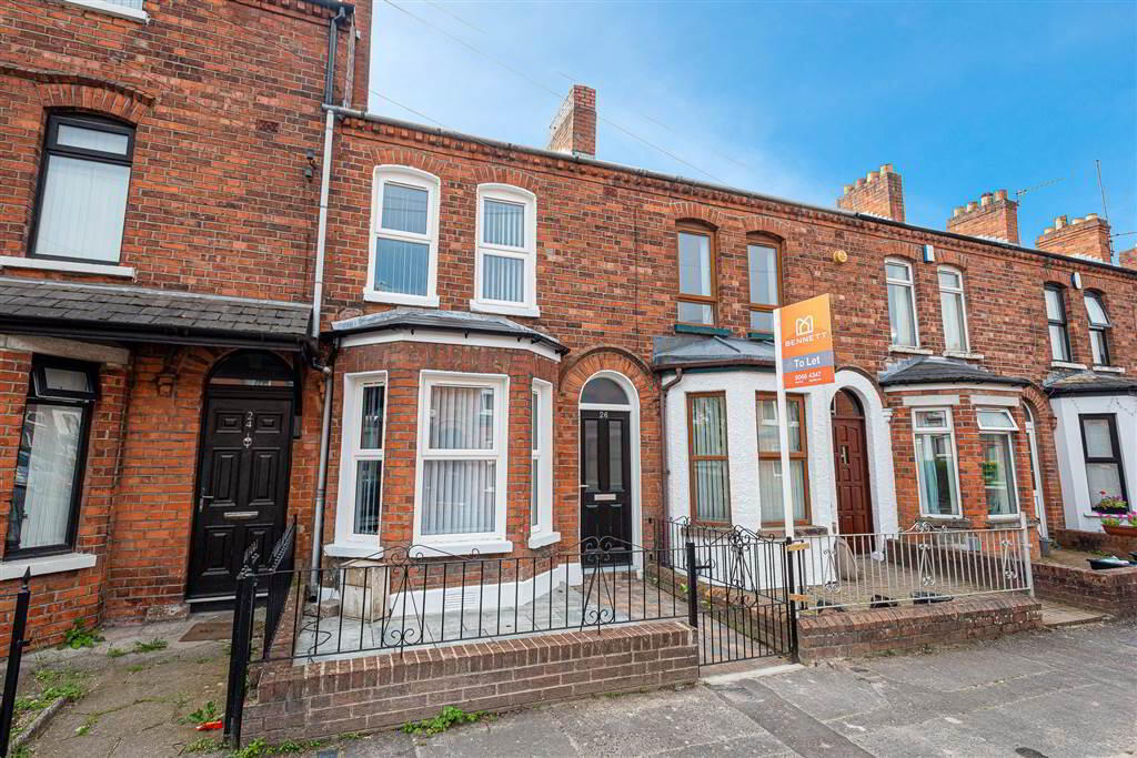 26 St. Albans Gardens 1 of 12