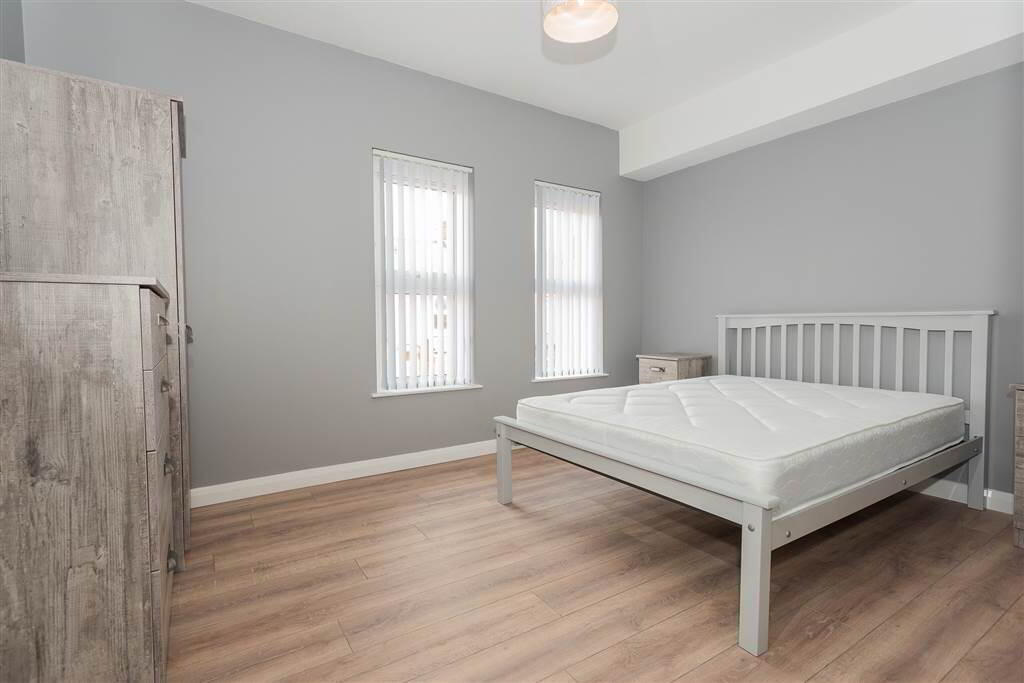 26 St. Albans Gardens 9 of 12