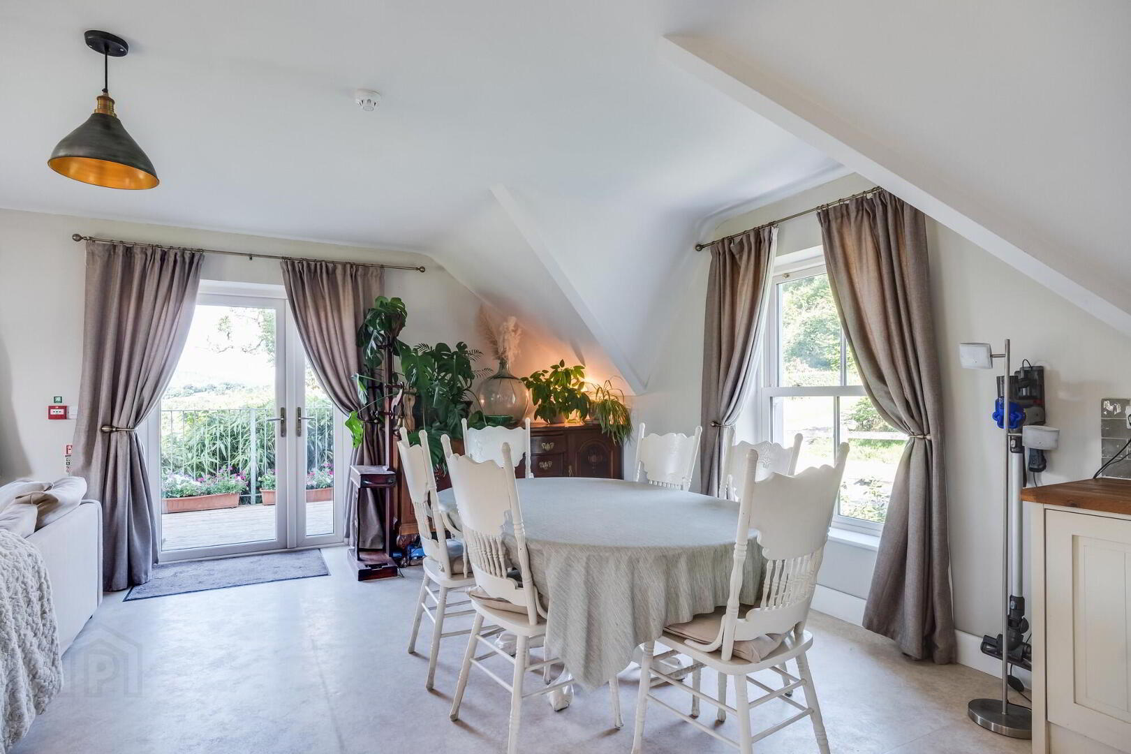 Belmore View, 113 Moybrone Road 4 of 40