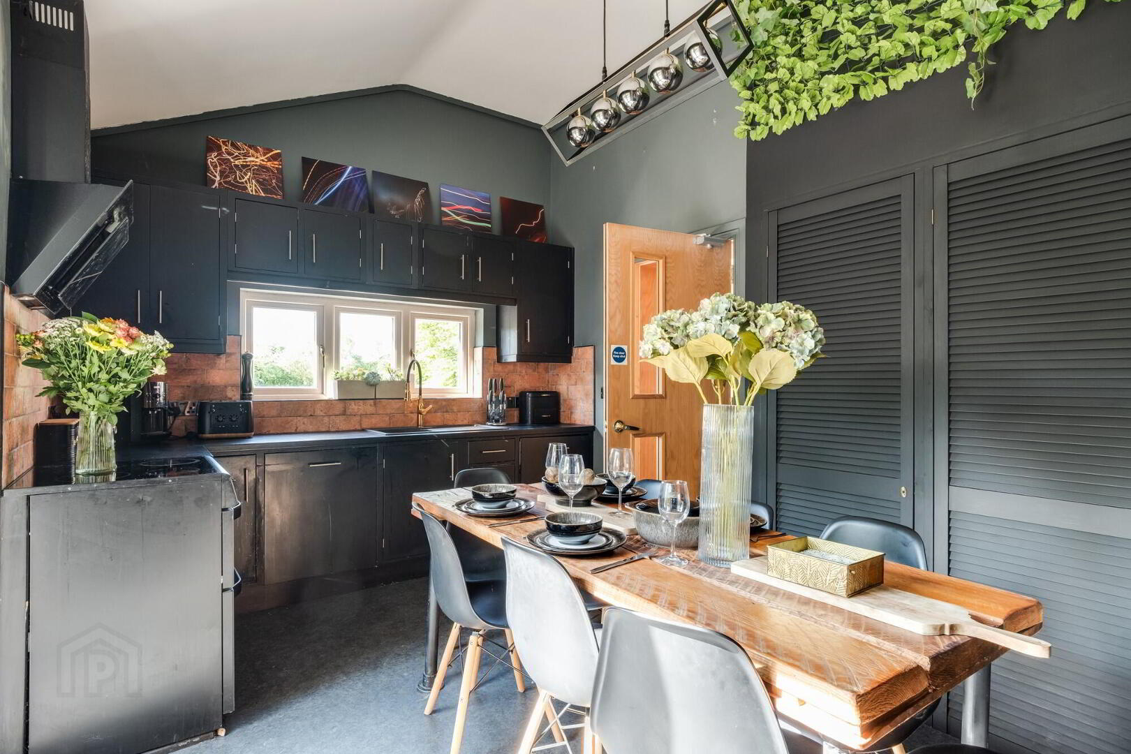 Belmore View, 113 Moybrone Road 19 of 40