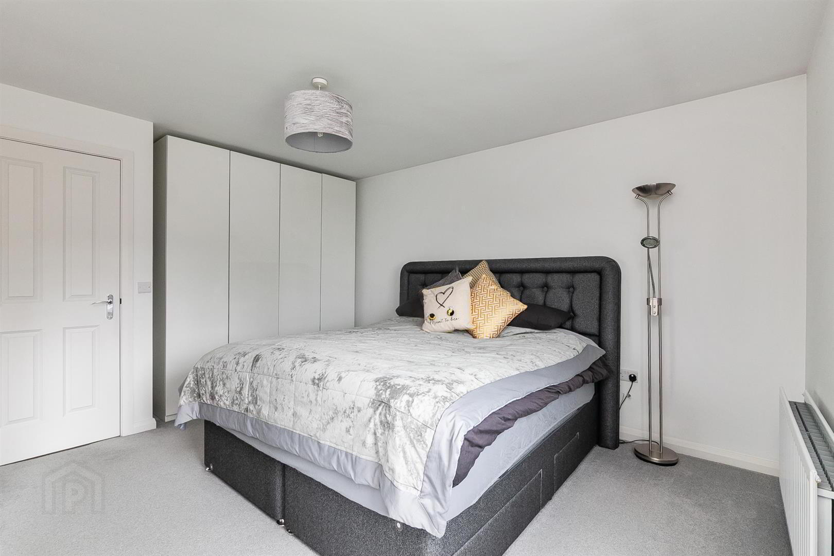 2a Lylehill Road East 14 of 25