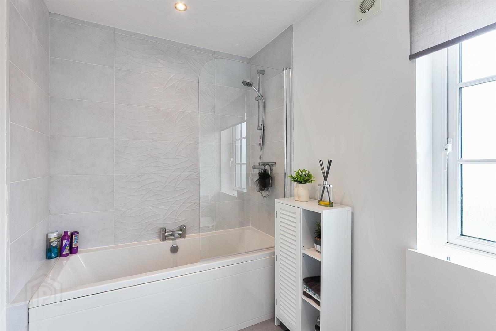 2a Lylehill Road East 19 of 25