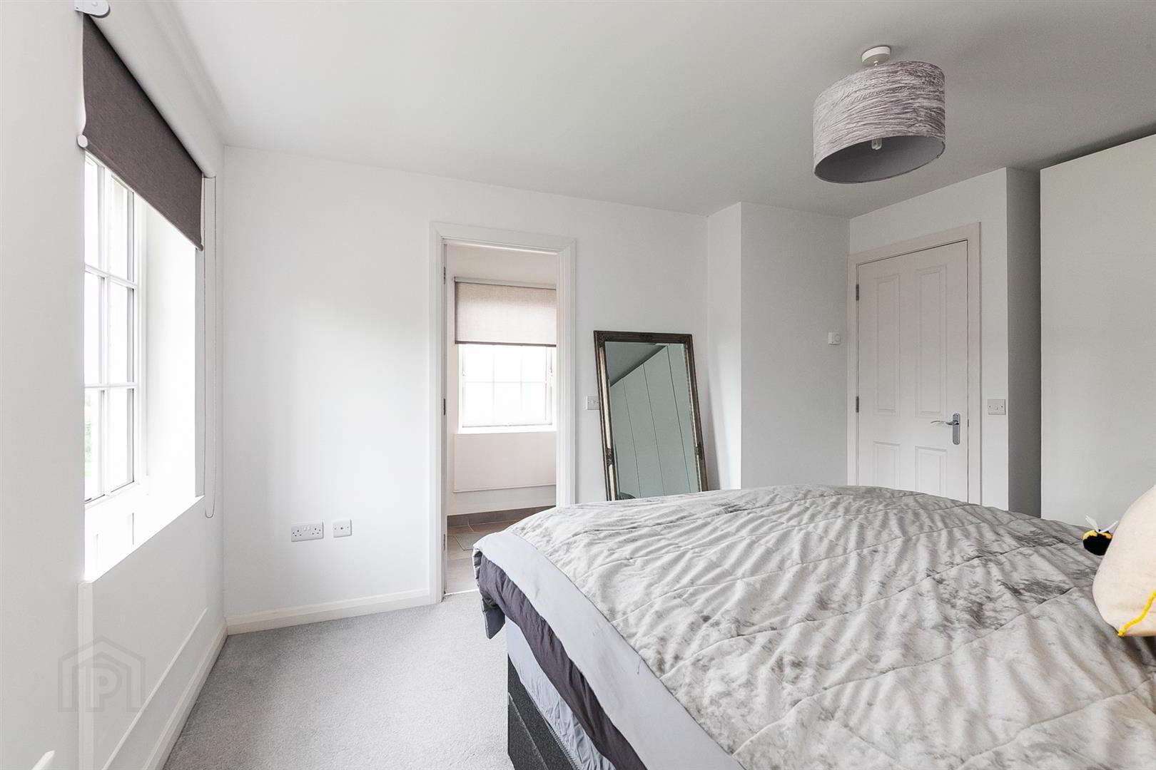 2a Lylehill Road East 15 of 25