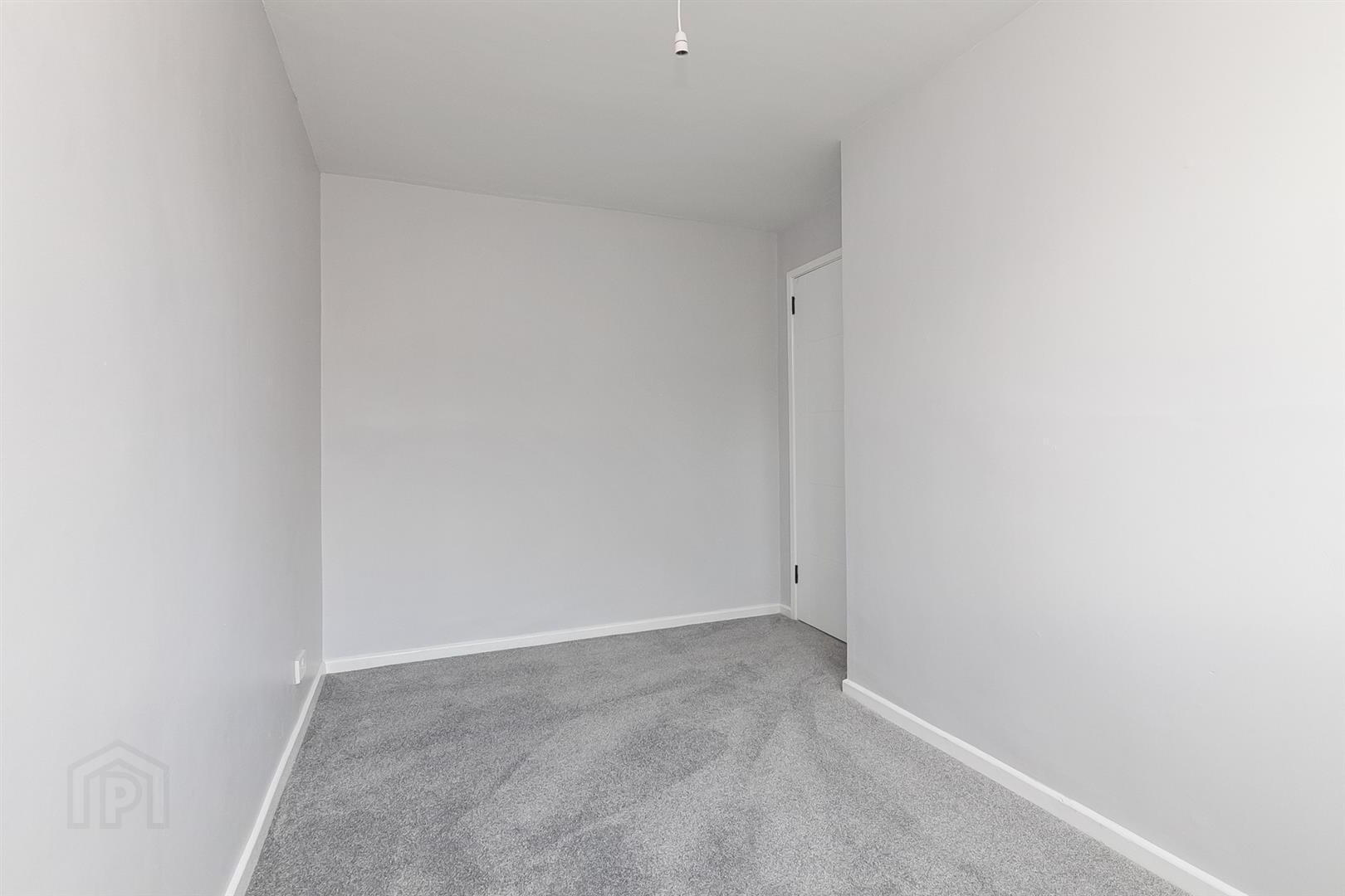 9 Inglewood Court 13 of 20