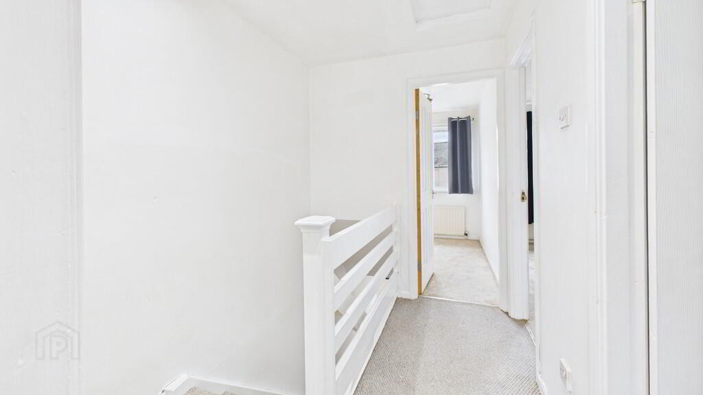 1 Hartford Mews 7 of 13