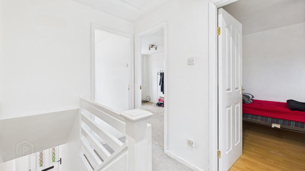 1 Hartford Mews 6 of 13