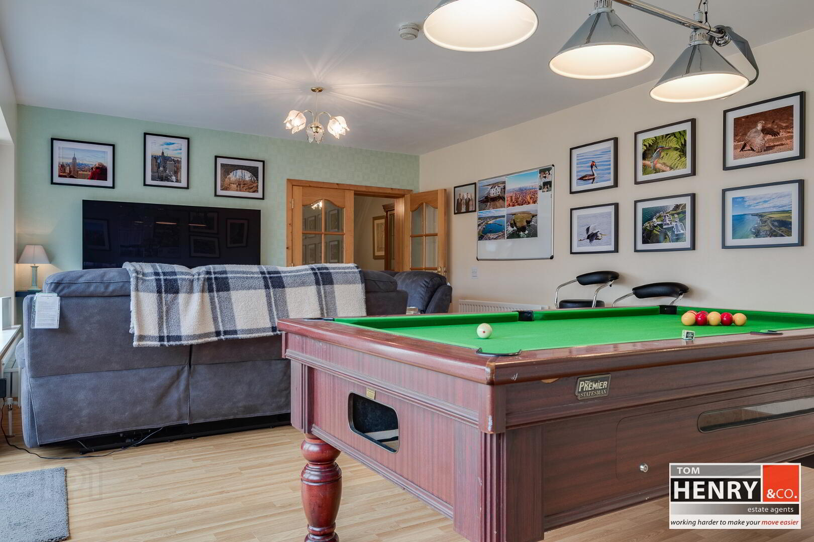 2 Bracken Brae 23 of 44