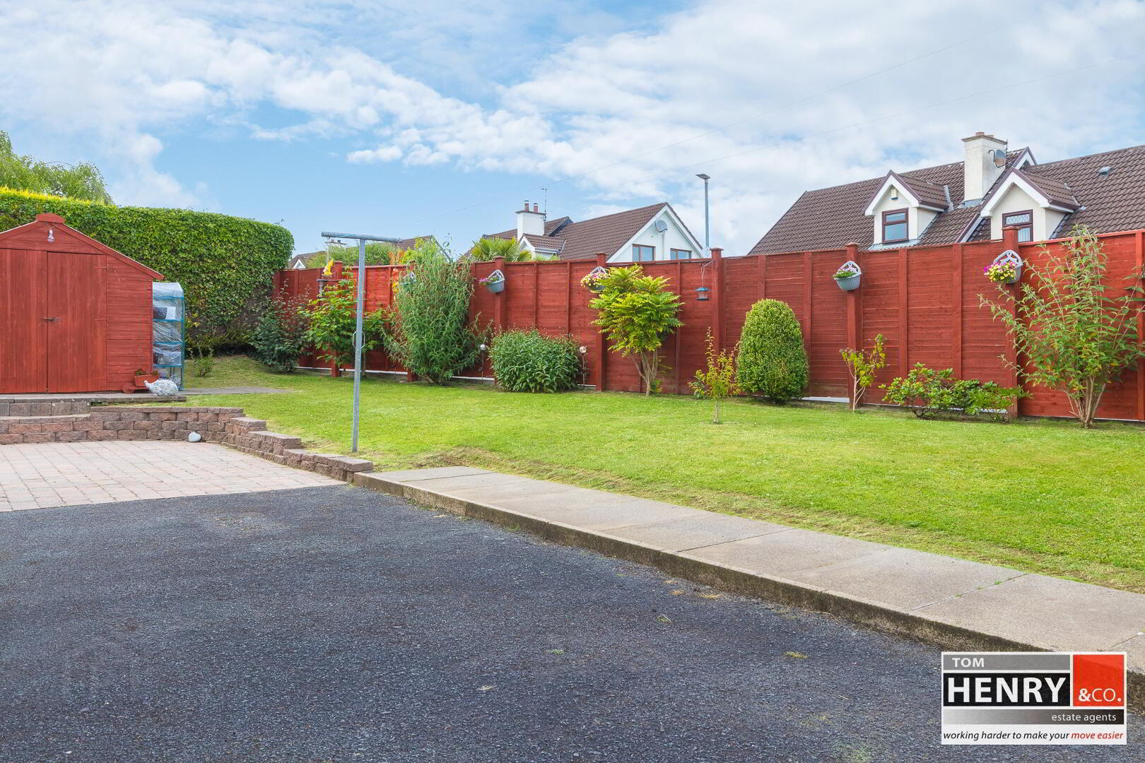 2 Bracken Brae 42 of 44