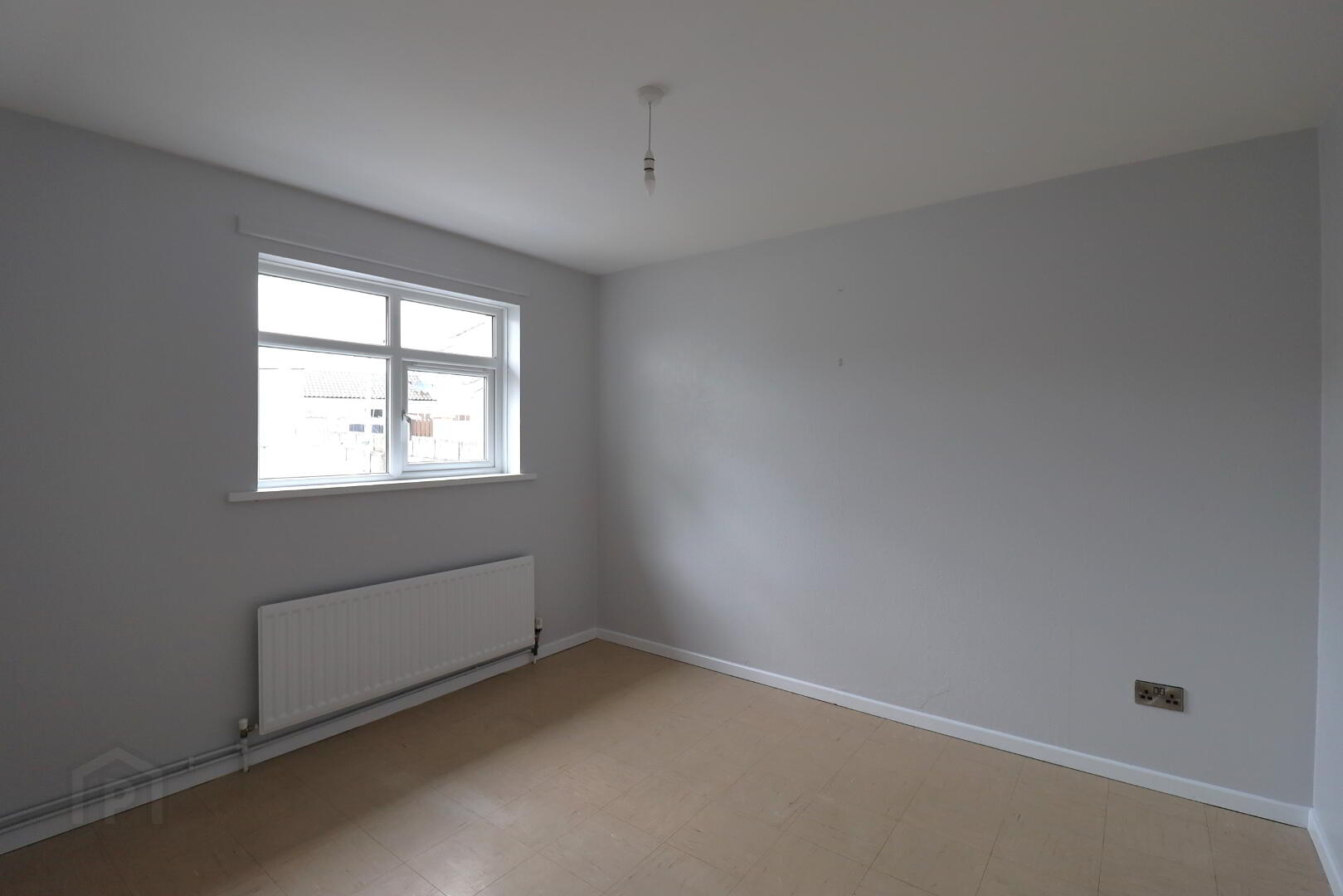 4 Donard Crescent 18 of 34