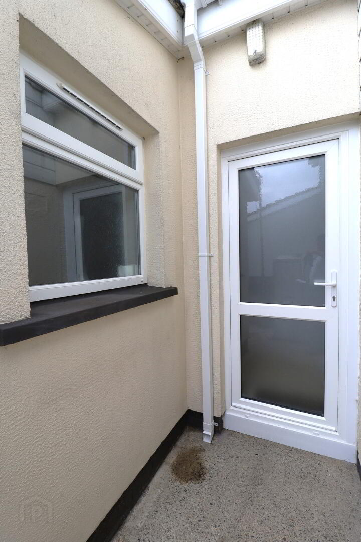 4 Donard Crescent 34 of 34