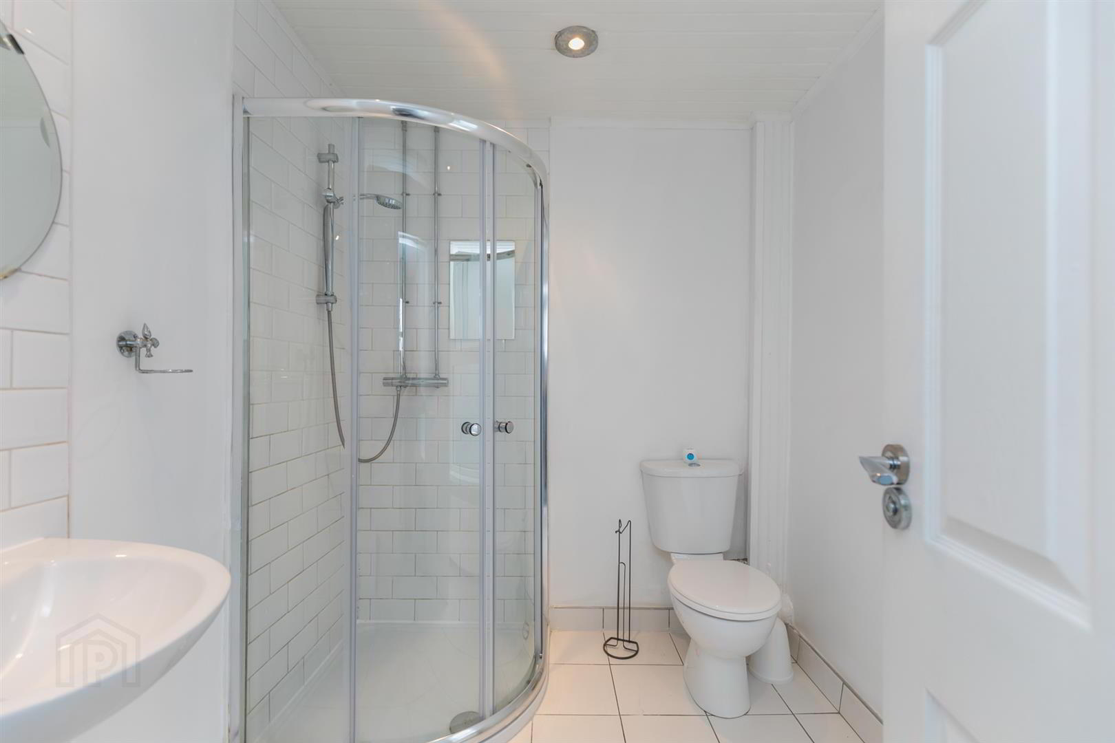 65 Bloomfield Avenue 21 of 25