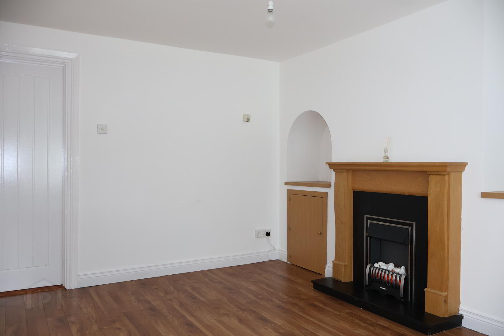 4 Rathbrady Road 3 of 12