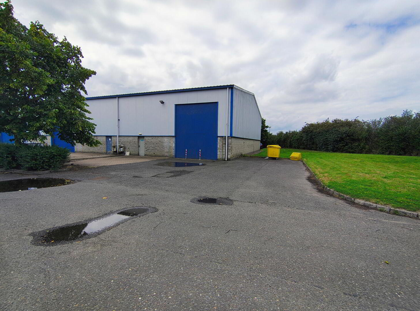 Unit A16 Harbour Court, Sydenham Business Park, 7 Heron Road 7 of 7