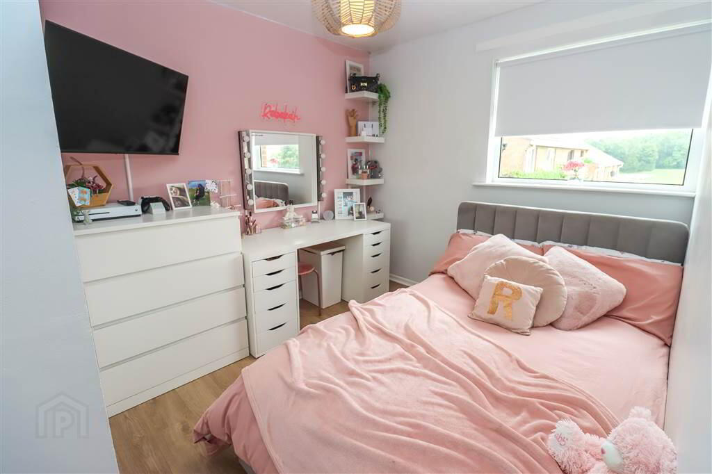 20 Brooklands Drive 13 of 19