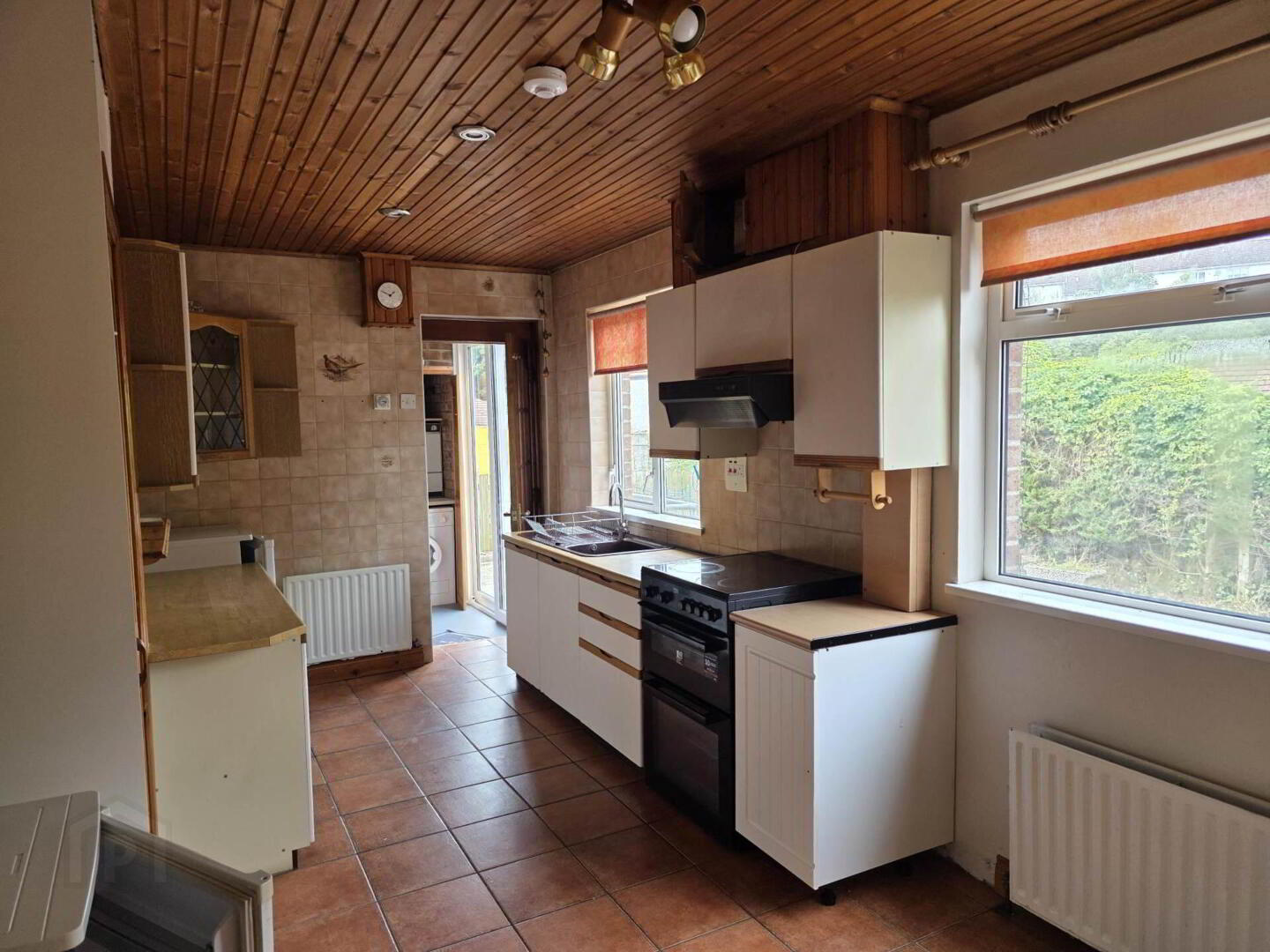 16 Dalton Road 4 of 11