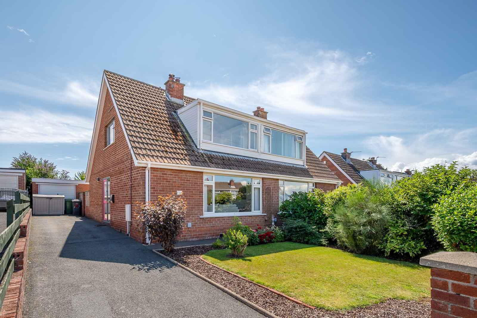 16 Sherwood Road 1 of 18
