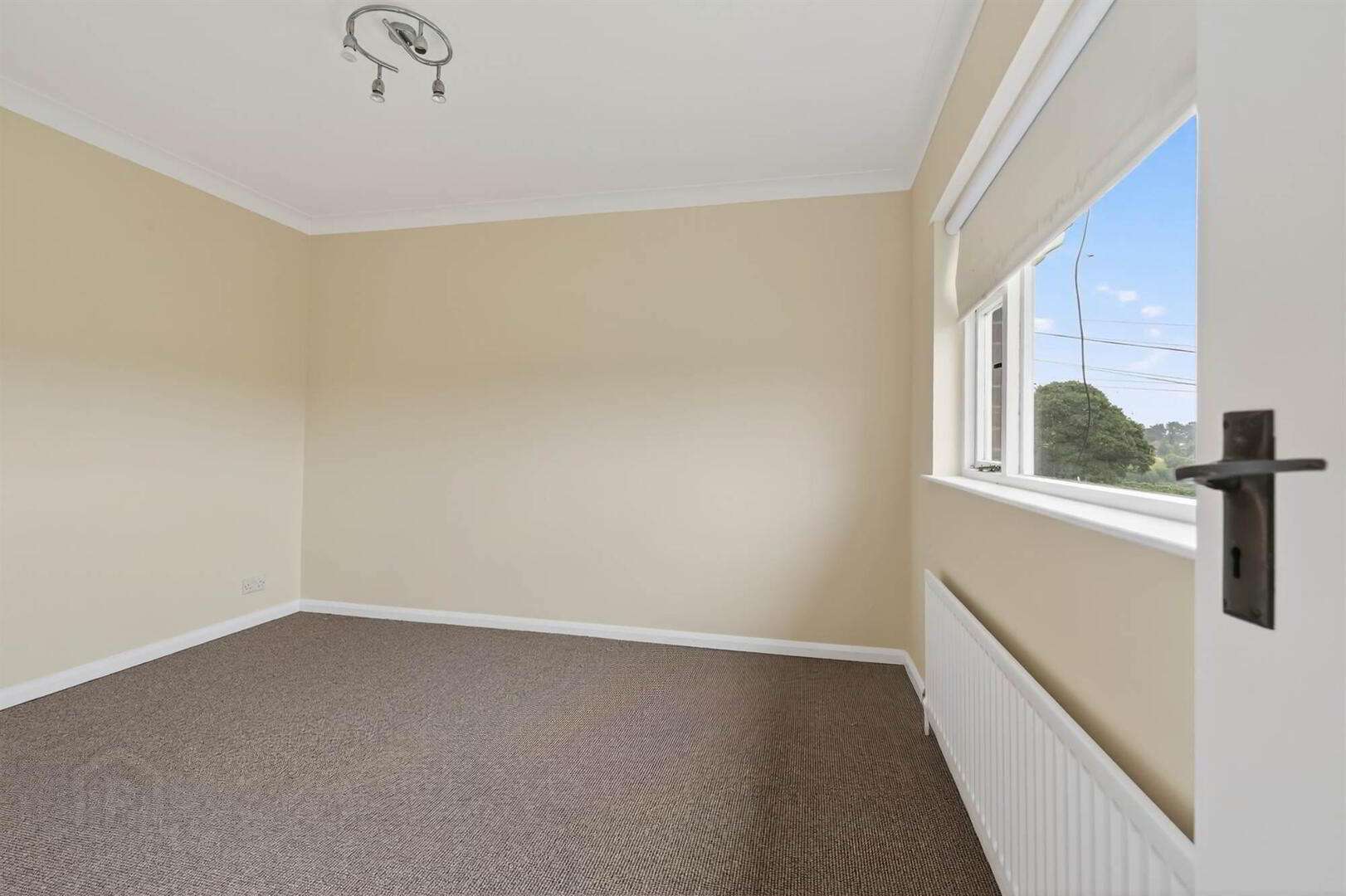 39 Quarterlands Road 16 of 22