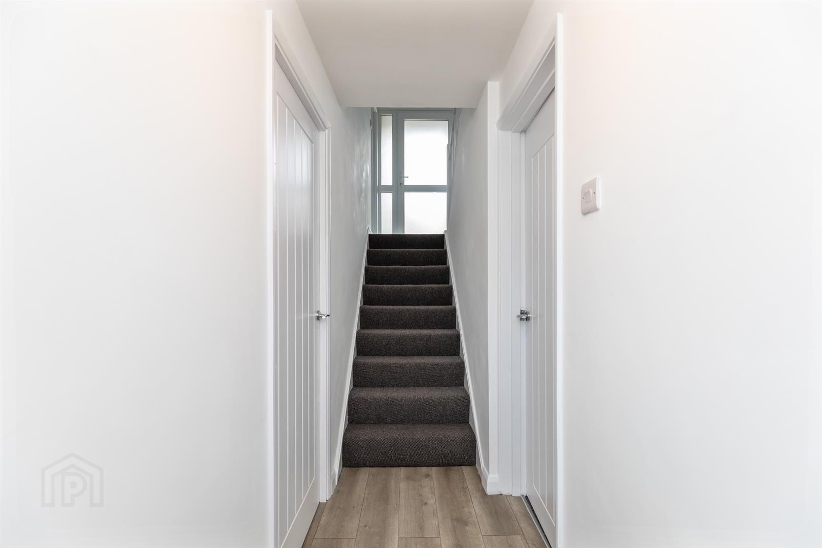 39 Craigleith Drive 2 of 22
